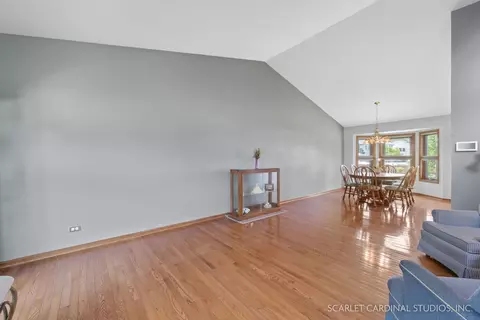 430 Ginger Ln, Elgin, IL 60120 photo 6