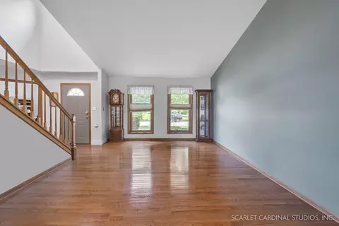 430 Ginger Ln, Elgin, IL 60120 photo 5