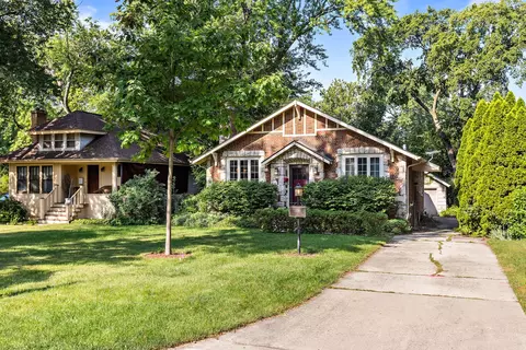 1124 Webster Ave, Wheaton, IL 60187 photo 24