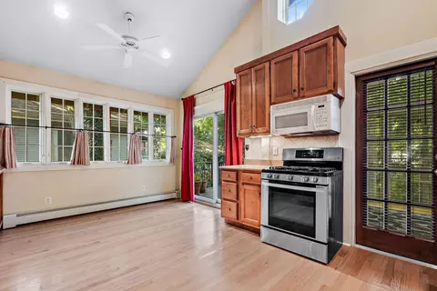 1124 Webster Ave, Wheaton, IL 60187 photo 10