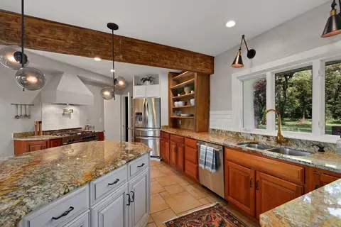 2710 Waldron Rd, Kankakee, IL 60901 photo 13