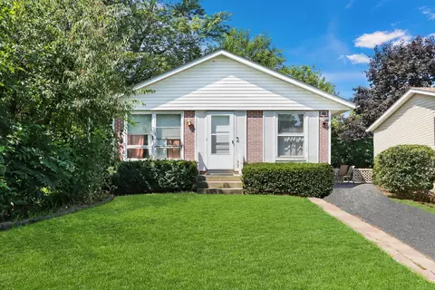 1612 Kildeer Dr, Round Lake Beach, IL 60073