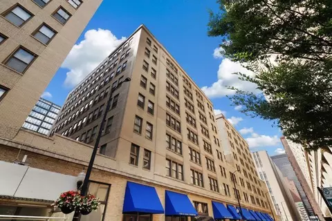 640 S Federal St #402, Chicago, IL 60605