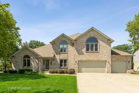 21394 Brown Dr, Frankfort, IL 60423