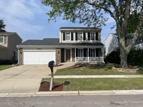 5080 Kingston Dr, Hoffman Estates, IL 60010