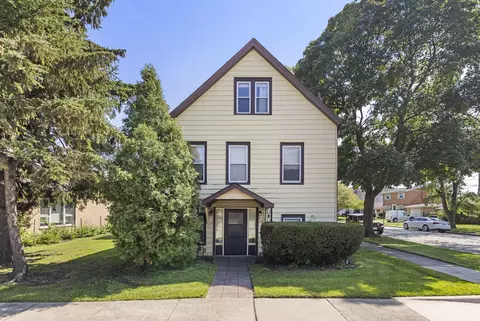 4175 W Touhy Ave, Lincolnwood, IL 60712
