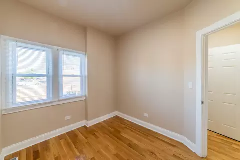 6413 S Artesian Ave, Chicago, IL 60629 photo 10