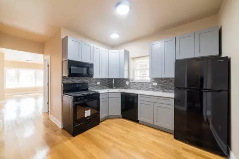 6413 S Artesian Ave, Chicago, IL 60629 photo 6
