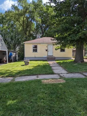 1216 S Independence Ave, Rockford, IL 61102