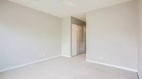 5330 Mardjetko Dr, Hoffman Estates, IL 60192 photo 27