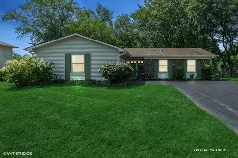1095 Browning Ln, Lake Zurich, IL 60047