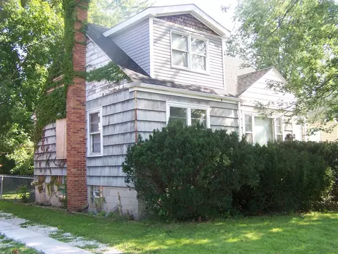 118 Warren St, Calumet City, IL 60409
