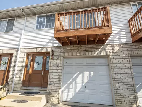 7834 W 87th Pkwy, Bridgeview, IL 60455