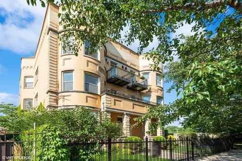 510 E Oakwood Blvd #2, Chicago, IL 60653