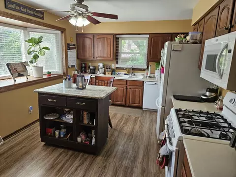 1206 Will Dr, Lockport, IL 60441 photo 3