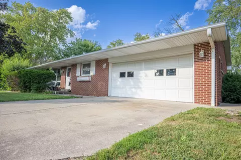 Undisclosed, Watseka, IL 60970