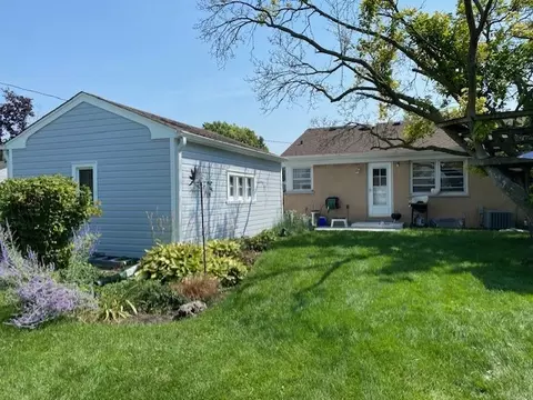 1296 Dennis Pl, Des Plaines, IL 60018 photo 22