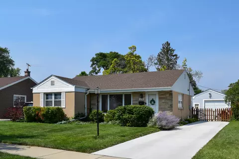 1296 Dennis Pl, Des Plaines, IL 60018
