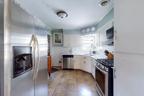 1296 Dennis Pl, Des Plaines, IL 60018 photo 6