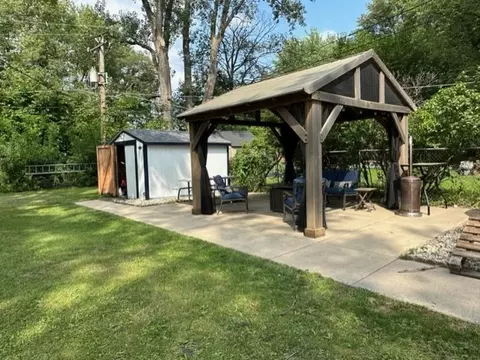 2433 Garden St, Joliet, IL 60435 photo 22