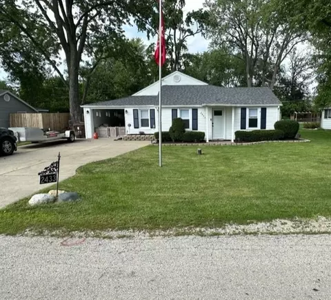 2433 Garden St, Joliet, IL 60435