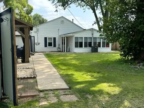 2433 Garden St, Joliet, IL 60435 photo 25