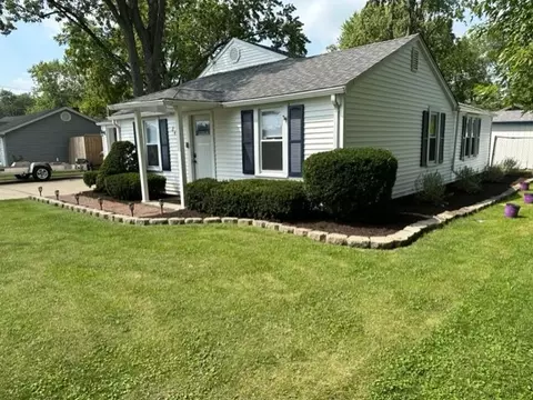 2433 Garden St, Joliet, IL 60435 photo 3