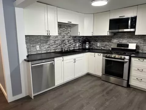 2433 Garden St, Joliet, IL 60435 photo 7