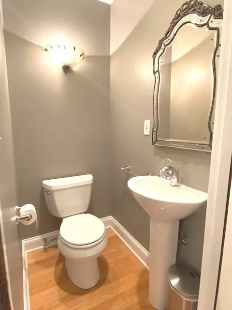 692 Laurel Ave, Des Plaines, IL 60016 photo 15