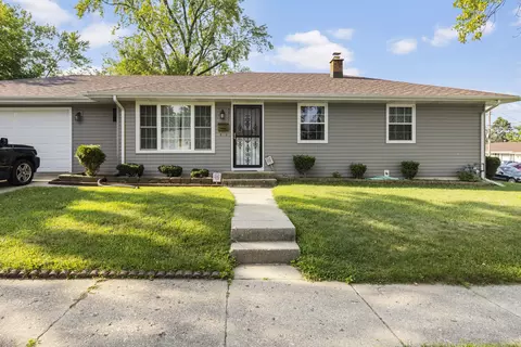 3903 Warren Blvd, Rockford, IL 61108