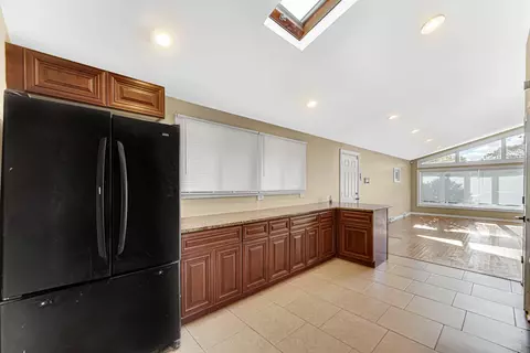 16451 Paulina St, Markham, IL 60428 photo 4