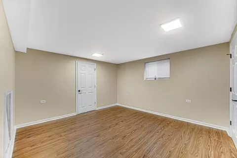 16451 Paulina St, Markham, IL 60428 photo 9