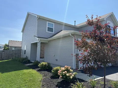 741 Florence St, Hampshire, IL 60140