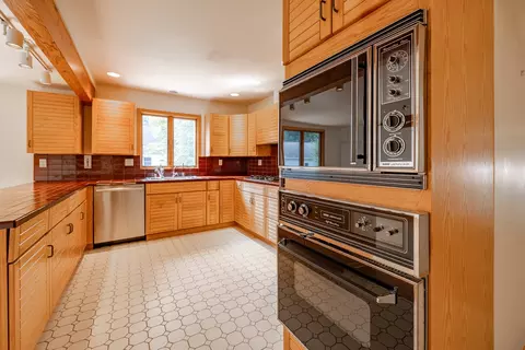 620 Normal Rd, Dekalb, IL 60115 photo 7