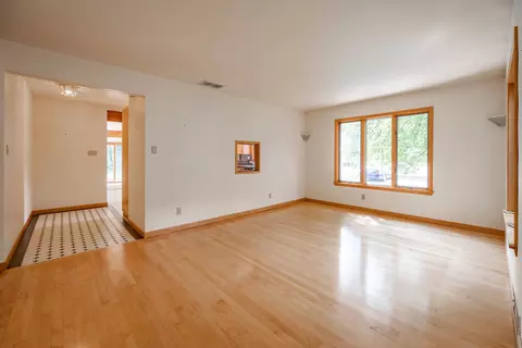 620 Normal Rd, Dekalb, IL 60115 photo 5