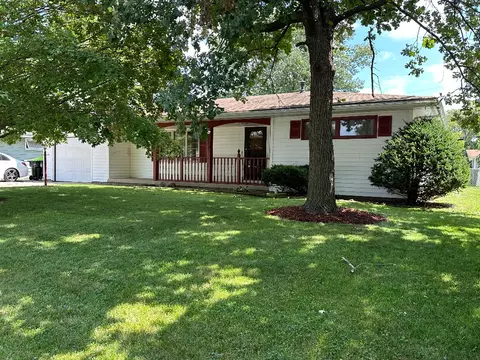 204 Rayjon Dr, Oreana, IL 62554