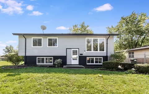 209 Grant St, Park Forest, IL 60466