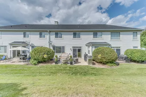 1223 Tamarack Dr, Bartlett, IL 60103 photo 23