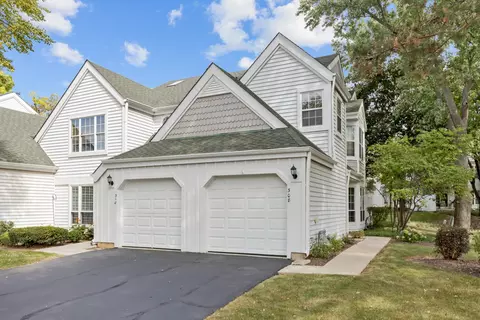 308 Stillwater Ct #17-05, Wauconda, IL 60084