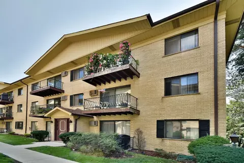 2147 N Harlem Ave #116, Chicago, IL 60707