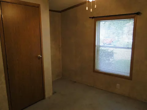 26 Maple St, Minooka, IL 60447 photo 12