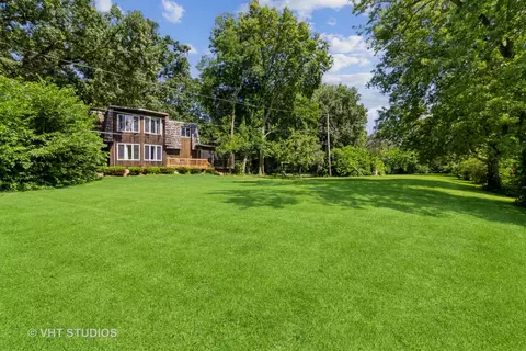 79 Willow Springs Ln, Plano, IL 60545