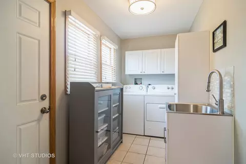 640 Mohave St, Hoffman Estates, IL 60169 photo 12