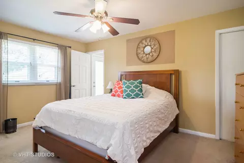 640 Mohave St, Hoffman Estates, IL 60169 photo 7