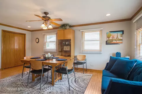 640 Mohave St, Hoffman Estates, IL 60169 photo 6