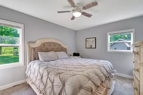 11 Circle Dr, Saybrook, IL 61770 photo 18
