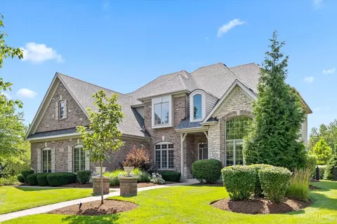 2334 Kane Ln, Batavia, IL 60510