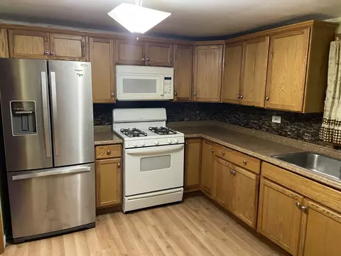 3501 Ashland Ave, Steger, IL 60475 photo 3