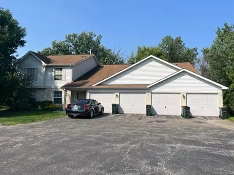 994 N Village Dr #2, Round Lake Beach, IL 60073