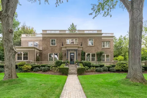 307 Cumberland Ave, Kenilworth, IL 60043